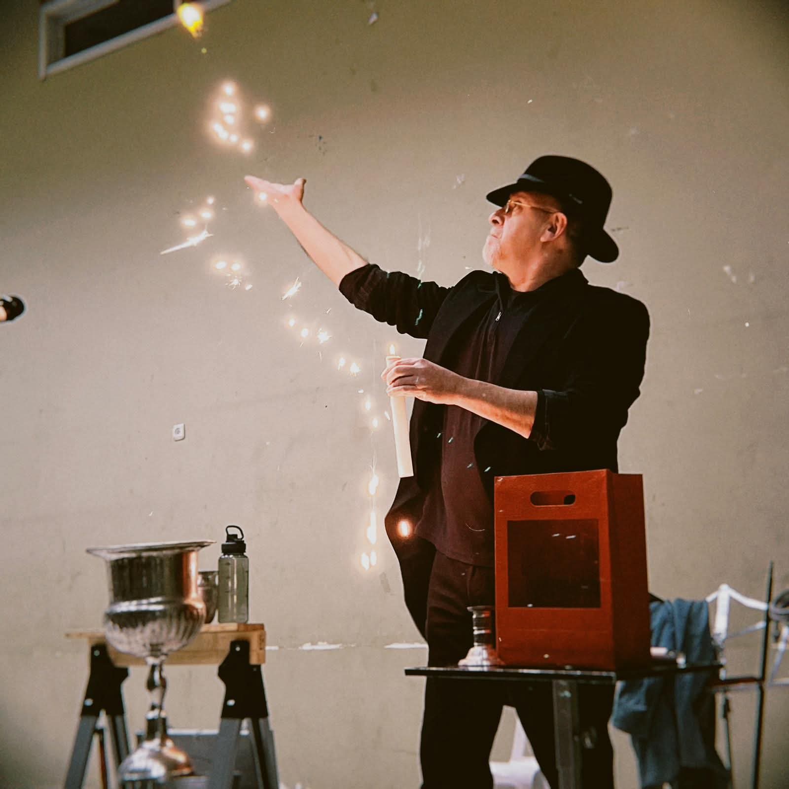 מנהיגות וכריזמה